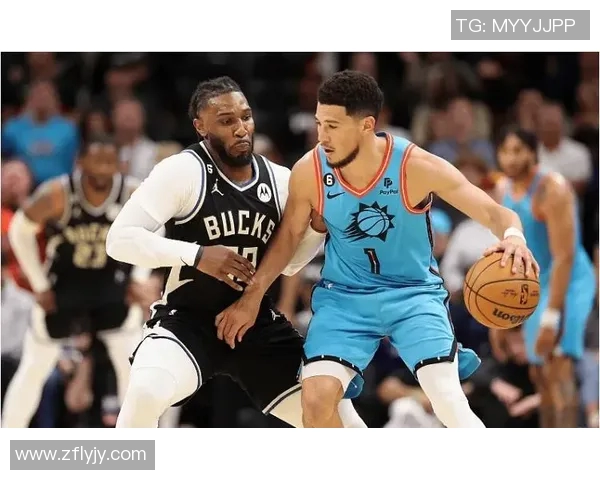 昔日恩怨再现!布克与老队友狭路相逢 昔日恩怨再现!布克与老队友狭路相逢